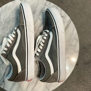 Vans Old Skool Skate Shoe Mens